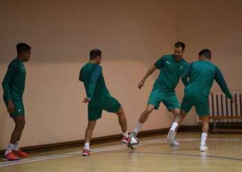 المنتخب الوطني لكرة القدم داخل القاعة يستعد للقاء البرازيل في ربع نهائي كأس العالم