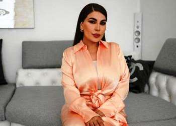 كيف هربت أريانا سعيد أشهر مغنية أفغانية متخفية من طالبان؟
