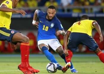 البرازيل تفقد أول نقطتين في تصفيات كأس العالم بتعادل سلبي أمام كولومبيا