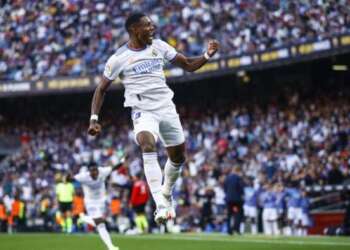 الليغا: ريال مدريد ينتصر في الكلاسيكو في عقر دار برشلونة