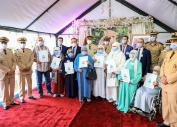 القوات المسلحة الملكية تسلم شققا لأسر شهداء الجيش