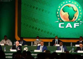 “كاف” يعلن تأييده لإقامة كأس العالم كل عامين