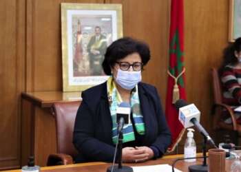 مديرة الخزينة والمالية الخارجية: ضرورة بلورة استراتيجية جديدة للتمويل لاننا تجاوزنا السقف المرجعي لنسبة الدين