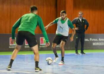 بالفيديو…المنتخب الوطني لكرة القدم داخل القاعة يستعد لمباراتي البرازيل