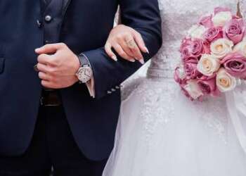 كنديان يسجلان أول زواج مدني لثنائي غير مسلم بالامارات