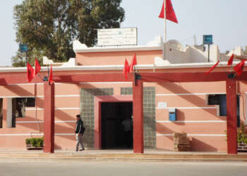 رئيس جماعة كلميم يفاجئ بغياب طبيب قسم المستعجلات في زيارة مفاجئة