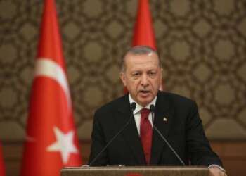 اوردوغان يستمر في الدفاع عن خياراته رغم ارتفاع التضخم بشكل كبير في تركيا