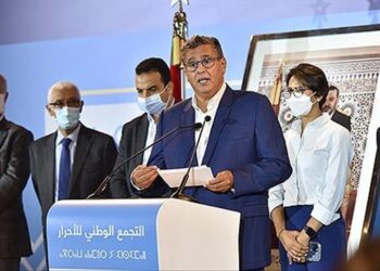 تجمعيون ينتفضون ضد هيمنة أخنوش وتيار “الشركات” على الحزب