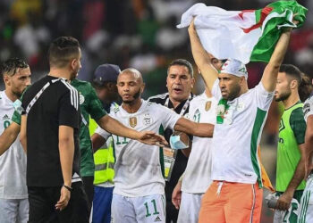 كأس افريقيا للأمم .. توقيع غرامة مالية على منتخب الجزائر