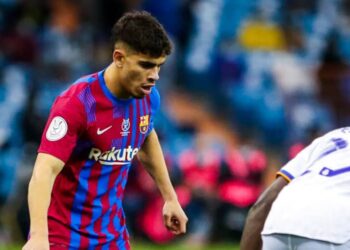 برشلونة رفض عرضاً من “البوندسليغا” لشراء الزلزولي