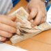 القروض البنكية تتجاوز 988 مليار درهم