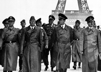 هل يُصحَّح التّاريخُ كما تصحَّح ورقة امتحان؟