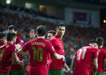 البرتغال وبولندا يتأهلان لكأس العالم 2022