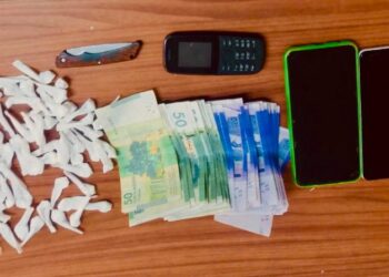 طنجة: توقيف شخصين بتهمة حيازة والاتجار في الكوكايين