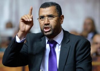 بوانوو يصف الحكومة بضعف الابتكار وبيع الوهم وغياب الكفاءات