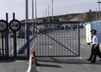 تأجيل فتح معبري سبتة ومليلية المحتلتين بسبب بطء الاشغال من الجانب الاسباني