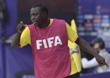 السنغالي عمر سيلا مدربا للمنتخب الوطني المغربي لكرة القدم الشاطئية