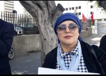 السجن عامين لمدونة متهمة بإهانة موظفين عموميين