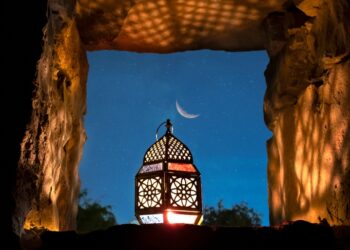دول عربيةتعلن يوم غد الأحد هو المتمم لشهر رمضان