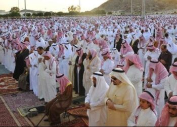 الاثنين أول ايام عيد الفطر في السعودية