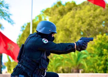 الأمن يشهر السلاح ضد شخص عرض الشرطة لمخاطر ببرشيد