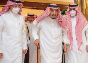 الملك سلمان يخرج من المستشفى بعد إجراء فحوصات طبية