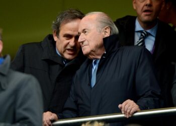 بلاتر وبلاتيني أمام القضاء السويسري بتهم الاحتيال