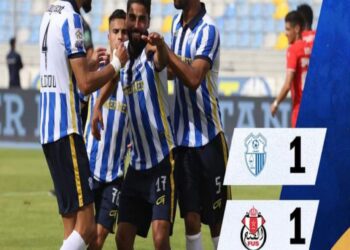 التعادل الإيجابي1-1 يحسم لقاء إتحاد طنجة والفتح الرياضي