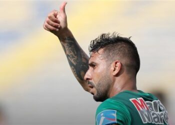 الرجاء يجهز على الوداد في “الديربي” 132 ويشعل الصراع على لقب البطولة الاحترافية