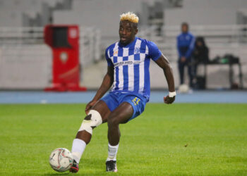 إيقاف لاعب اتحاد طنجة أكسيل مايي بسبب تصرف غير لائق