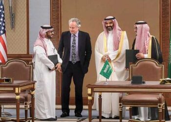 السعودية وأمريكا توقعان 18 اتفاقية ومذكرات تعاون في مجالات الفضاء والاستثمار والطاقة والاتصالات والصحة