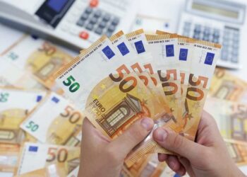 أحكام مشددة لأعضاء شبكة غسل أموال بين فرنسا وايطاليا والجزائر ودبي