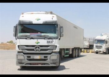 مهاجرون يروون جحيم قاطرات الشاحنات