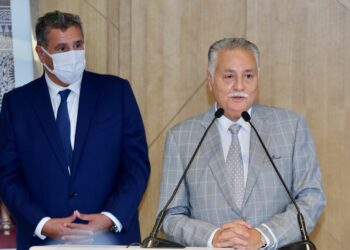 قراءة حزب الكتاب لمذكرة أخنوش: الحكومة ركنت إلى خطابٍ إنشائي غارقٍ في النوايا الجميلة