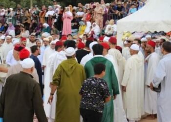 طنجة.. صراع “الإخوة الأعداء” بالزاوية العجيبية الشاذلية يفسد موسم الزميج ويورط المجلس العلمي