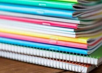كتب مدعومة ودفاتر غير مدعومة