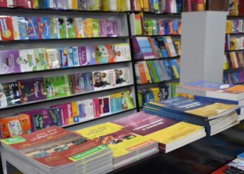 أسعار الكتب المدرسية لن يطرأ عليها أي تغيير خلال الدخول المدرسي 2023-2022