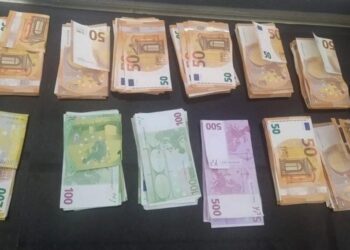إحباط عملية تهريب مبلغ مالي بطنجة