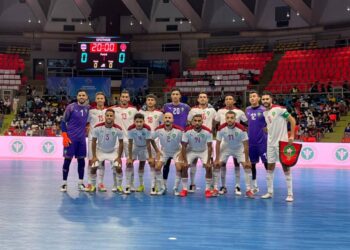 المنتخب الوطني لكرة القدم داخل القاعة يفوز على نظيره الإيراني ويتوج بطلا لكأس القارات الدولي