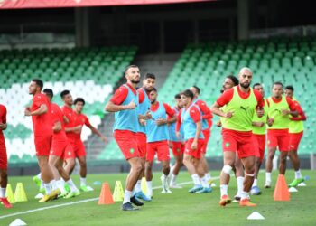 بالفيديو..المنتخب الوطني يُجري آخر حصة تدريبية قبل لقاء الباراغوي