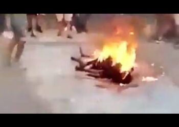 جزائري يذبح صديقه ويحرق جثته