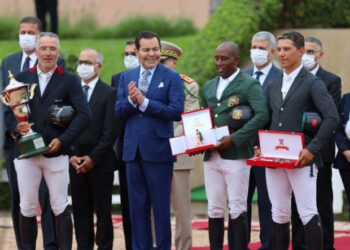الأمير مولاي رشيد يترأس  بتمارة الجائزة الكبرى لجلالة الملك  لمباراة القفز على الحواجز