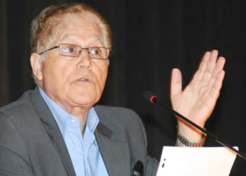 باحثون مغاربة يحتفون بـ”الإيديولوجية العربية المعاصرة” لعبد الله العروي