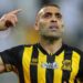 السعودية: تعليق عقوبة إيقاف اللاعب المغربي عبد الرزاق حمد الله