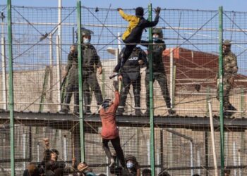 التعاون في مجال الهجرة.. الاتحاد الأوروبي يؤكد على “الالتزام القوي” للمغرب