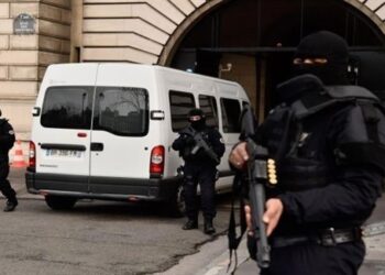 القضاء الفرنسي يوجه الاتهام إلى عشر نساء أعادتهن باريس من سوريا