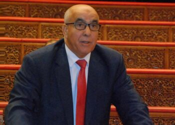 خلافات بين ميارة واللبار تدفع إلى عزله من رئاسة فريق الحزب بـ”المستشارين”