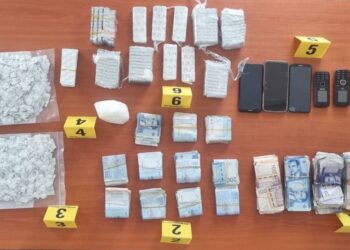 حجز 6286 قرصا طبيا مخدرا و144 غرام من الكوكايين بحوزة ثلاثة أشخاص بالفنيدق