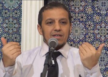 السلطات البلجيكية توقف الإمام المغربي حسن إيكويسن الملاحق من قبل فرنسا