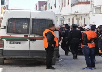 توقيف ثلاثة أشخاص ضمنهم سيدة متورطون في جريمة قتل والثمتيل بجثة